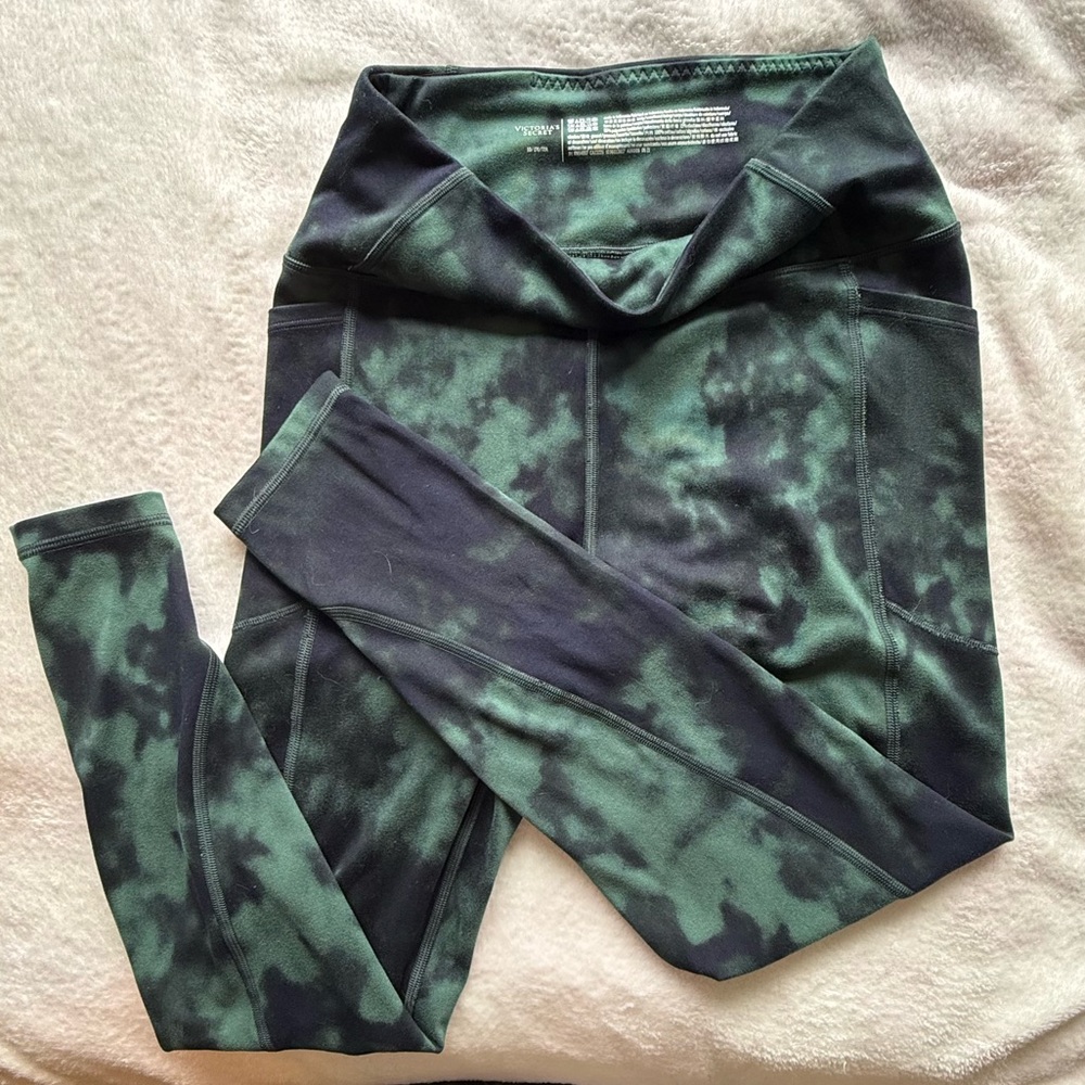 Victoria's Secret Green and Black Leggings
